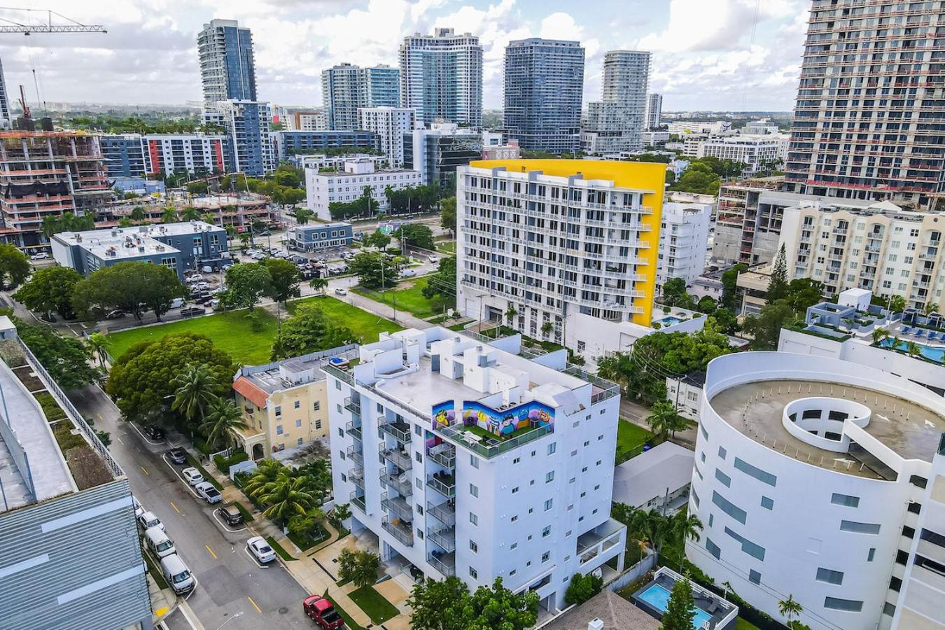 Subtle 2 Bed In Edgewater Near Downtown With Free Parking Apartment ไมอามี ภายนอก รูปภาพ